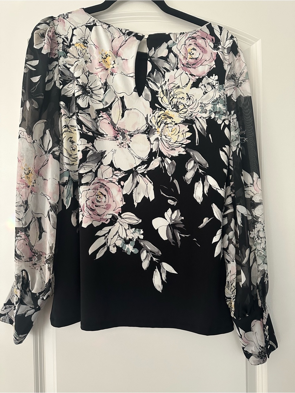 Black Floral Long-Sleeve Women's Blouse - Pink & Cream Flower Print - Picture 2 of 2